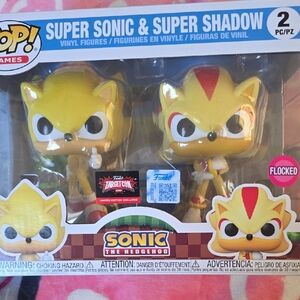 Funko Super Sonic & Super Shadow Vinyl Figures - Yellow and Red